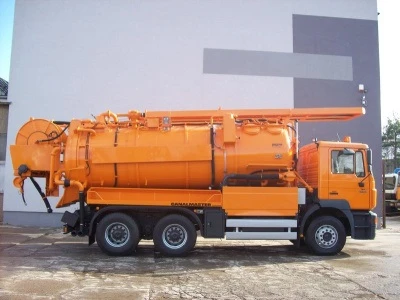 Gdańsk — Pojazd z recyklingiem Ty: MAN 27-403 Rok produkcji: 1997 Zabudowa: Muller