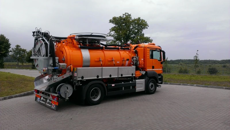 Tolkmicko — Pojazd dwu-funkcyjny typu Kombi
Typ:MAN TGS 18.320
Rok produkcji: 2015(nowy)
Zabudowa: FFG Flensburg