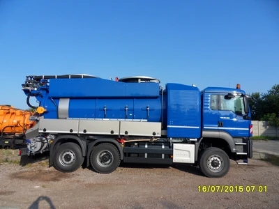 Jezierzyce — Pojazd dwu-funkcyjny typu Kombi
Typ:MAN TGS 28.360
Rok produkcji: 2015(nowy)
Zabudowa: FFG Flensburg