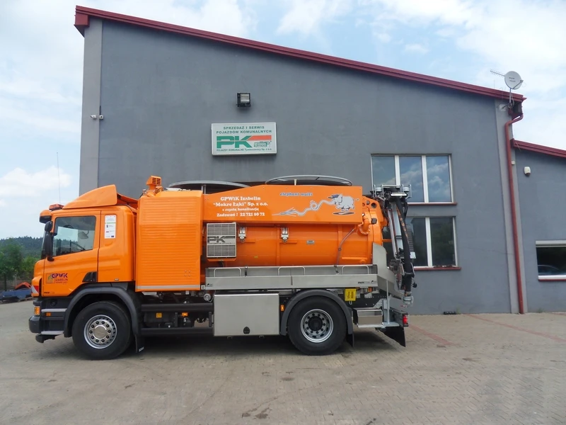 Izabelin — Pojazd dwu-funkcyjny typu Kombi
Typ:Scania P320
Rok produkcji: 2018(nowy)
Zabudowa: FFG Flensburg