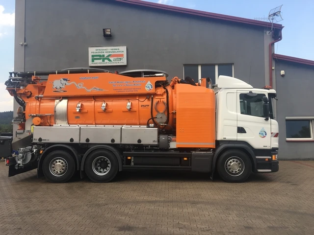 Nowa Ruda — Pojazd z recyklingiem
Typ: Scania P450
Rok produkcji: 2018 ( nowy )
Zabudowa: FFG Flensburg
