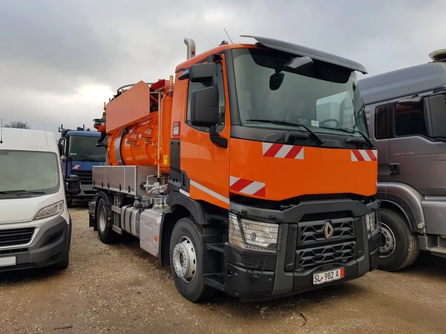 Łódź — Pojazd dwu-funkcyjny typu Kombi
Typ:Renault C380
Rok produkcji: 2018(nowy)
Zabudowa: FFG Flensburg