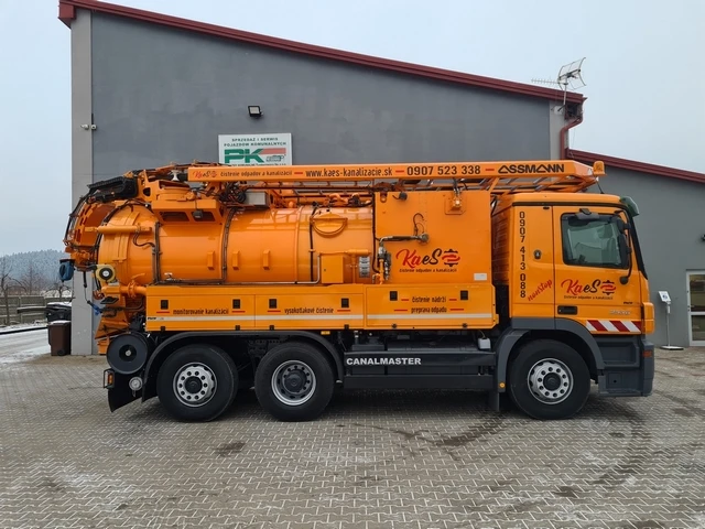 Nová Ľubovňa / Słowacja — Pojazd z recyklingiem
Typ: MB Actros 2536
Rok produkcji: 2005
Zabudowa: Assmann